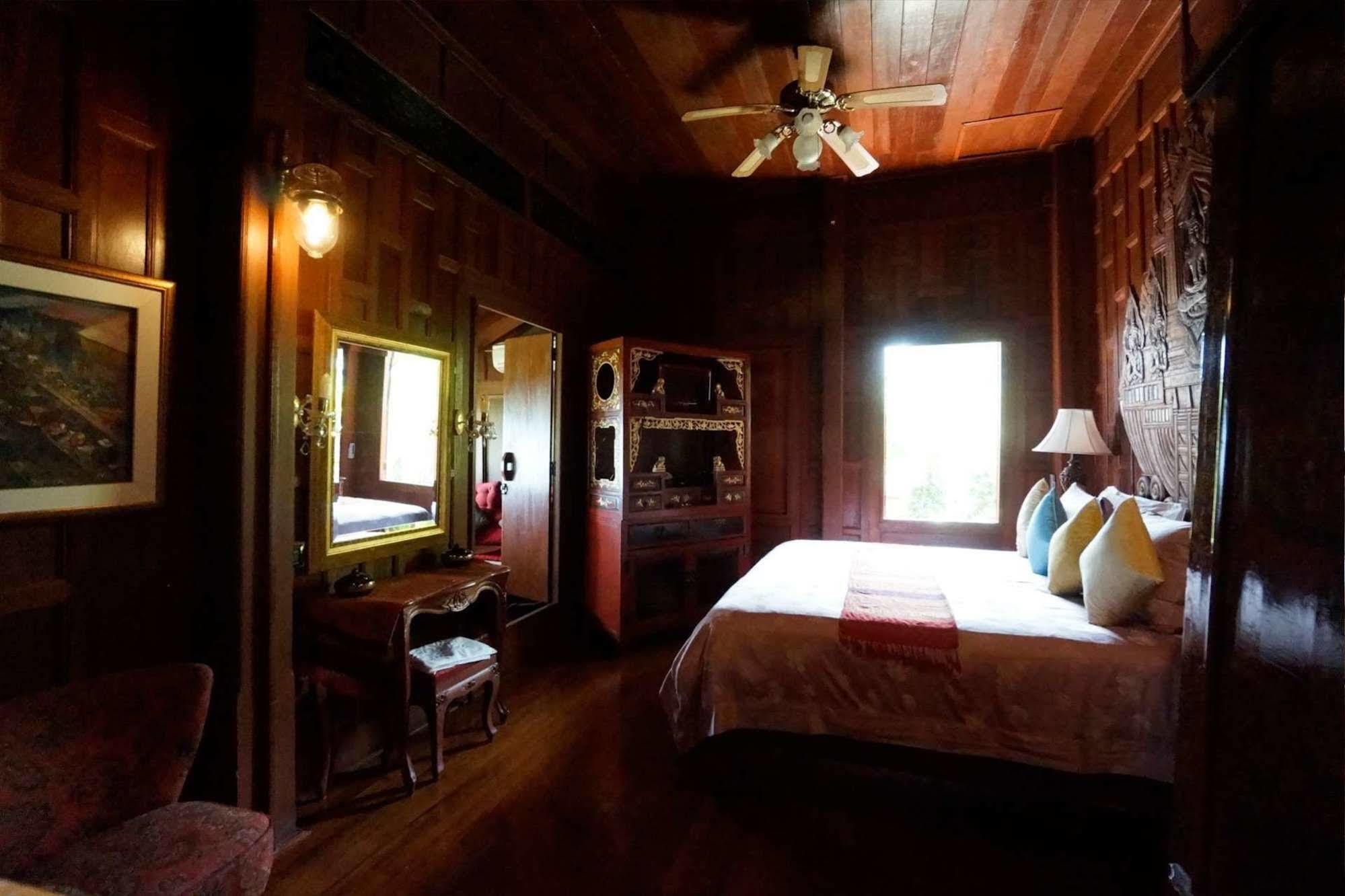 Baan Sang Pathum Hotel Rawai Exterior photo